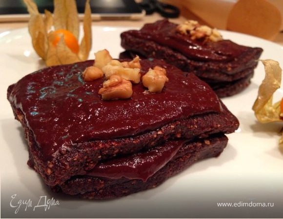 Шоколадное пирожное (сырое) Шоколадное пирожное (сырое)