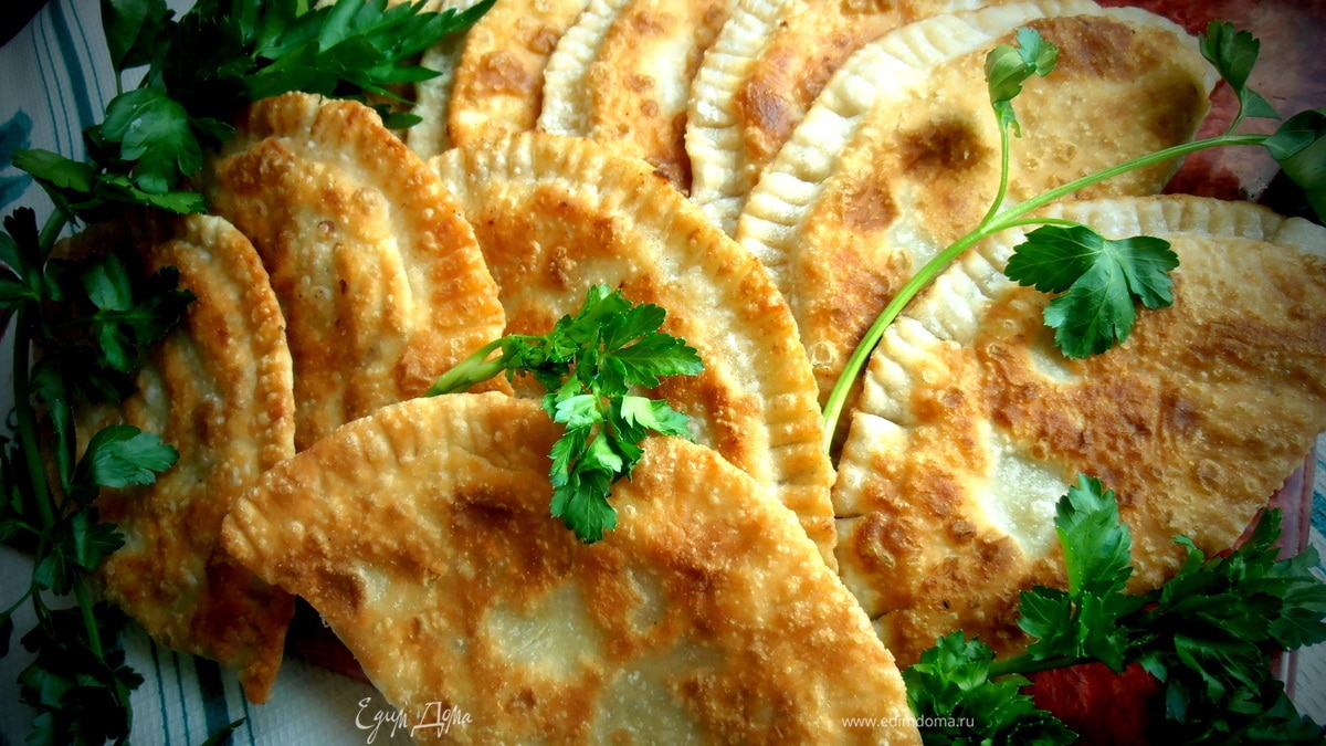 Картофельные чебуреки для постящихся и не только