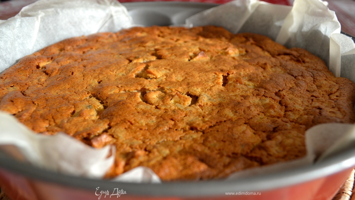 Рисовый пирог с яблоками (без муки)