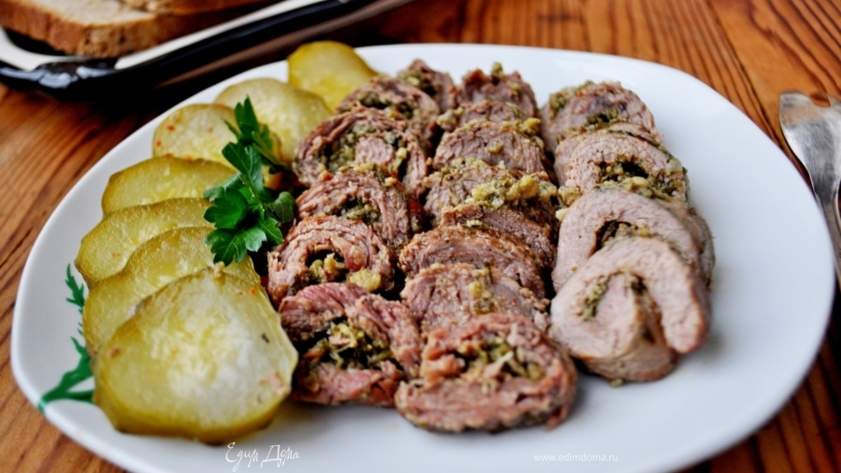 Рулеты из говядины "Прованские огурчики"