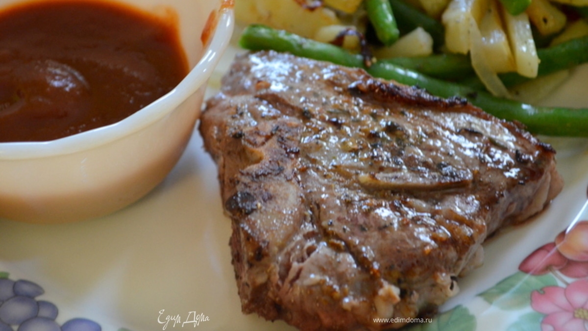 Домашний соус барбекю с отбивными из молодого барашка