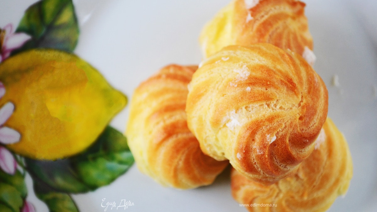 Профитроли с лимонным заварным кремом