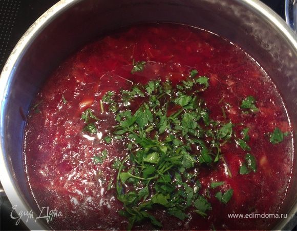 Борщ с гренками