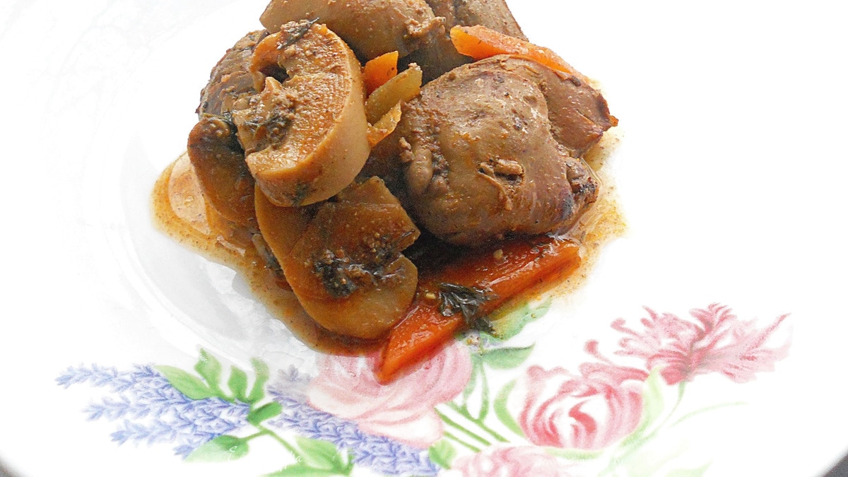 Куриная печень с грибами 