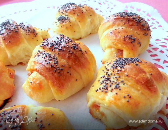Дрожжевые рогалики с маком Дрожжевые рогалики с маком