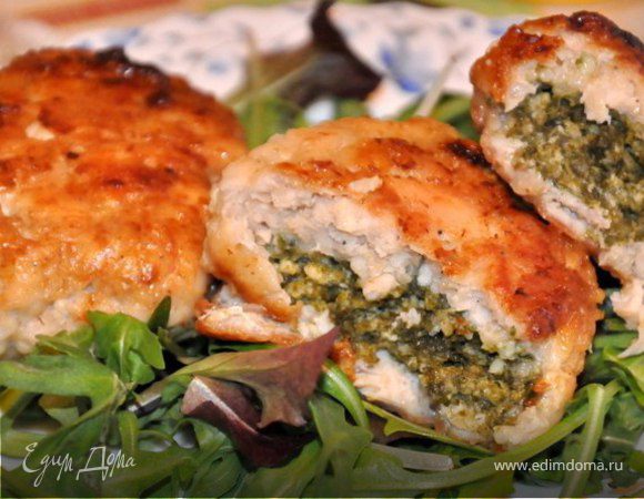 Куриные зразы с творогом и шпинатом Куриные зразы с творогом и шпинатом