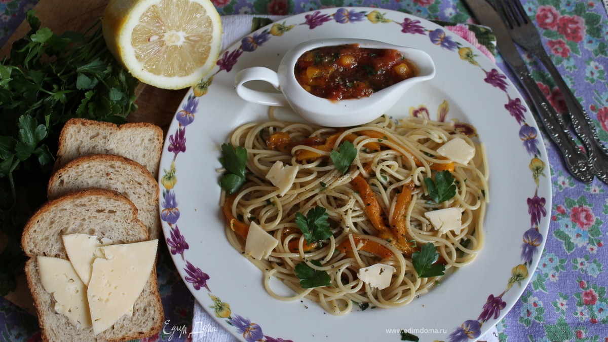 Спагетти "весенние" с овощами