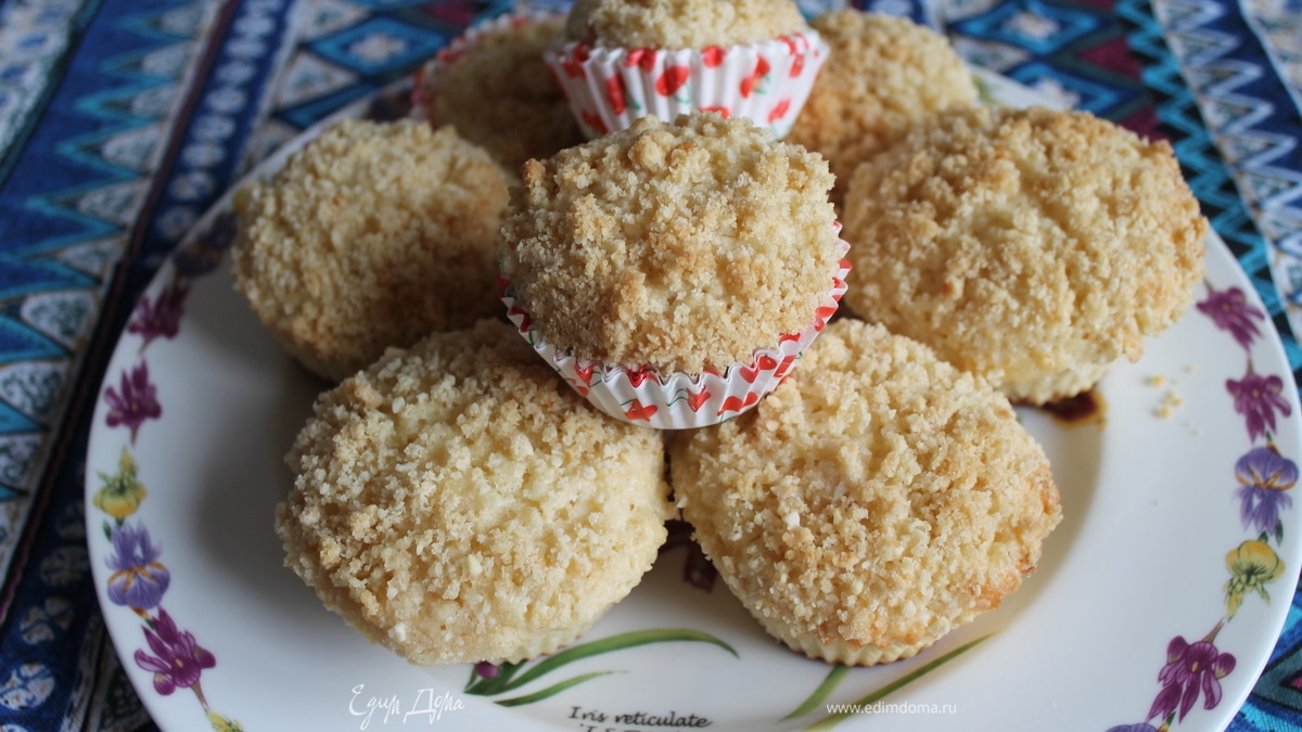 Лимонные маффины со штрейзелем