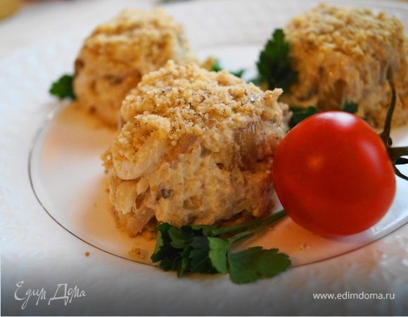 Салат с кальмарами и шампиньонами