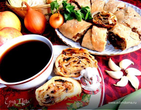 Хрустящий постный штрудель с ароматной полезной начинкой Хрустящий постный штрудель с ароматной полезной начинкой