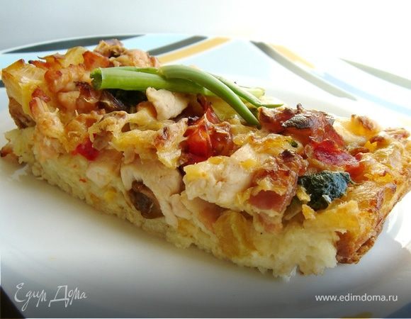 Страта с овощами, курицей и грибами