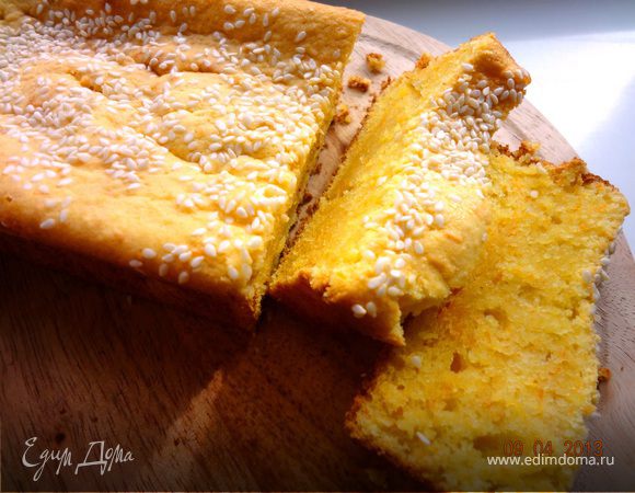 Творожно-морковный кекс с шафраном