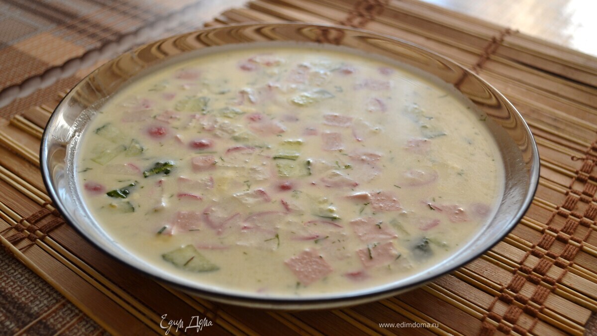 Рецепт классической окрошки на кефире и минеральной воде