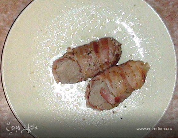 Свиная вырезка в беконе Свиная вырезка в беконе