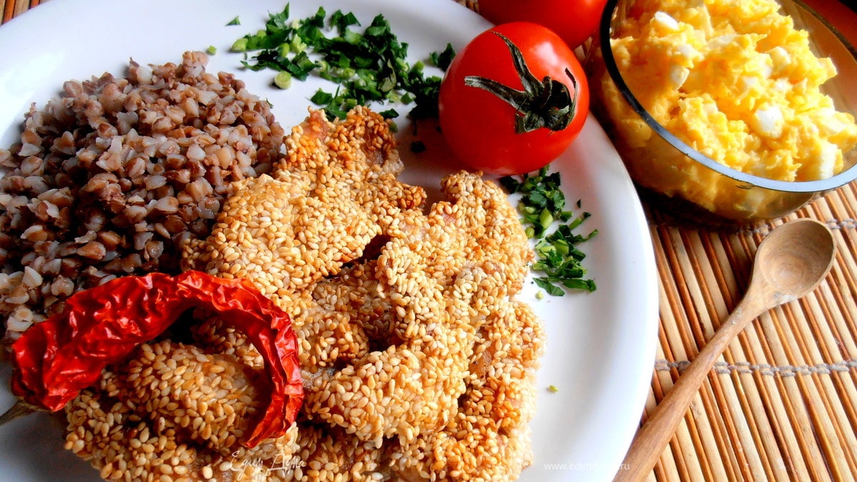 Куриные НАГГЕТСЫ (упрощенный вариант) + сырный салат