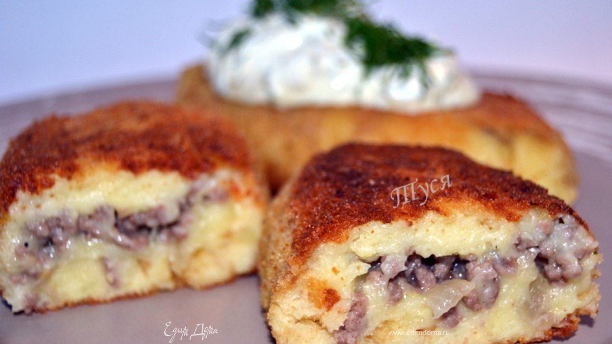 Биточки картофельные с мясной начинкой