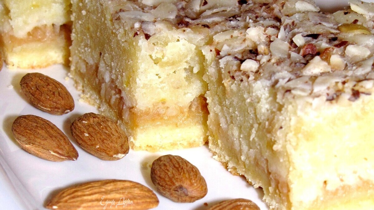 Миндальные пирожные