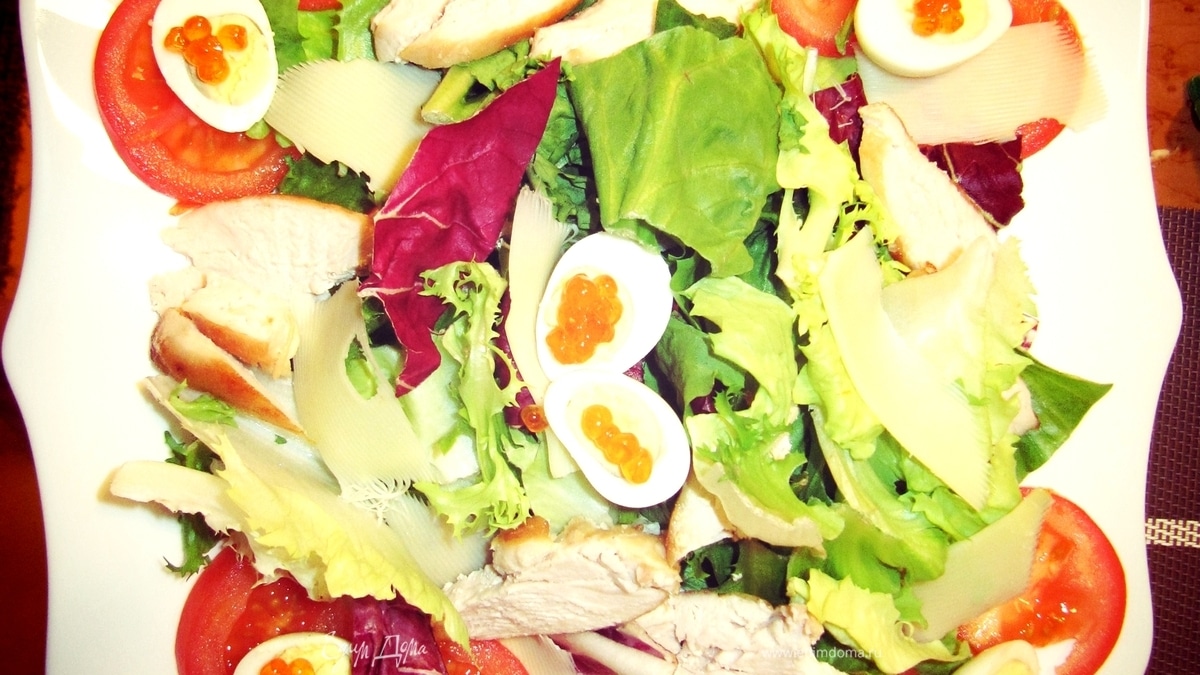 Салат "Ярко, вкусно и полезно"