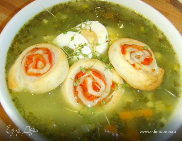 Семейный зеленый борщ с "улитками" Семейный зеленый борщ с "улитками"