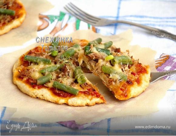 Домашние творожные лепешки с мясом, овощами и сыром