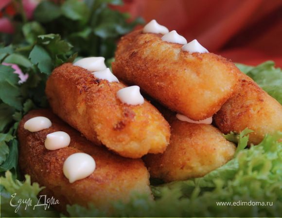 Картофельные колбаски с творогом и манкой Картофельные колбаски с творогом и манкой