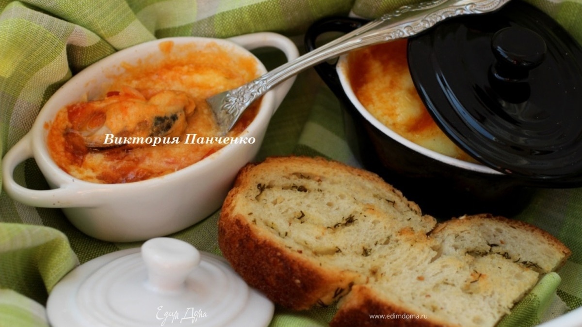 Мидии, запеченные в двух соусах