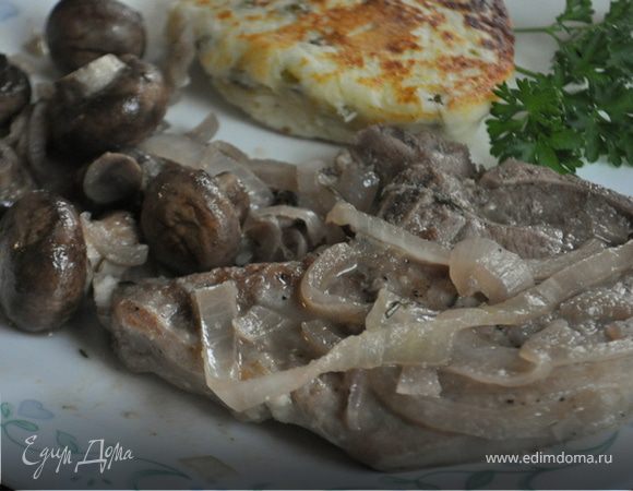 Свиные котлеты на косточке с грибами Свиные котлеты на косточке с грибами