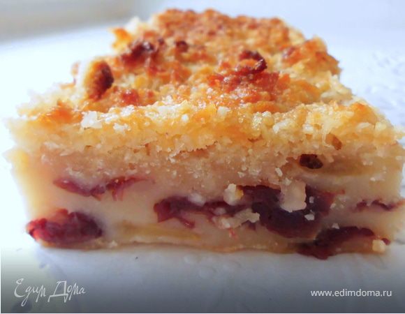 "Пирог дровосека" (с клюквой, яблоками и кокосовым топпингом)