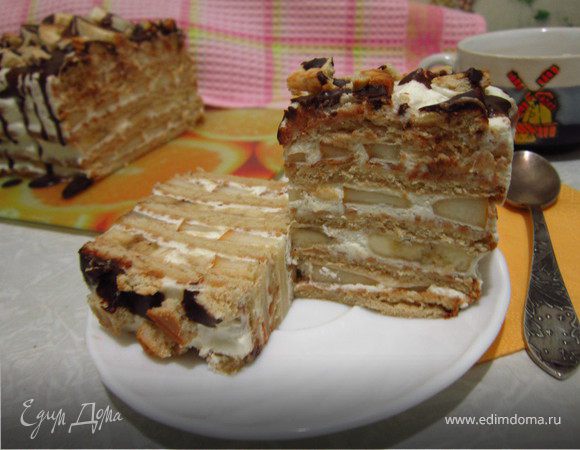 Фруктово-сливочный торт из печенья Фруктово-сливочный торт из печенья