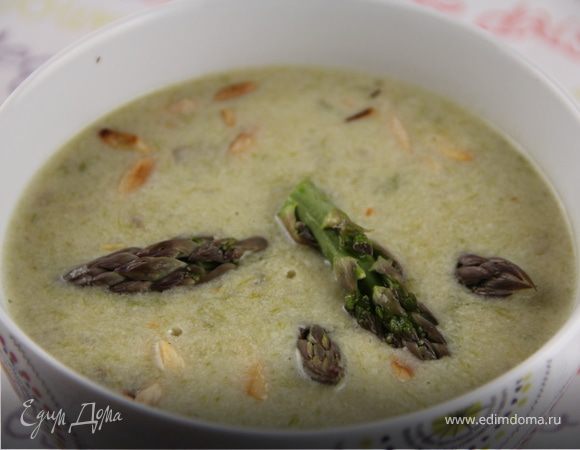 Легкий суп из спаржи Легкий суп из спаржи