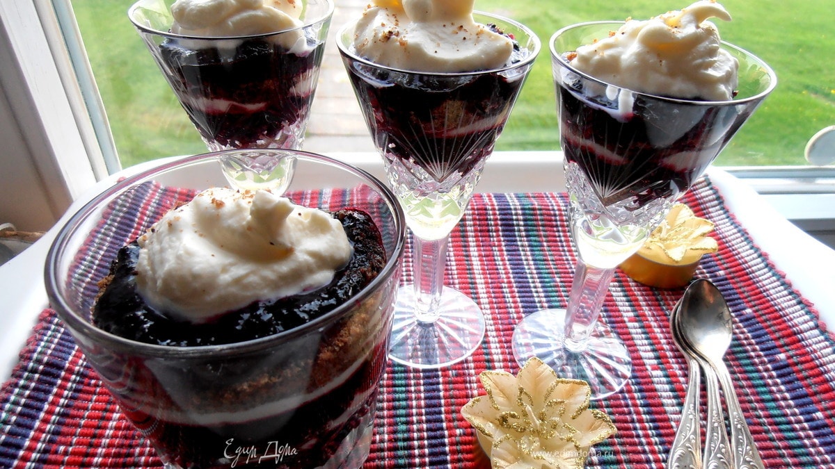 "Амброзия" из ржаного хлеба-десерт латышских крестьян