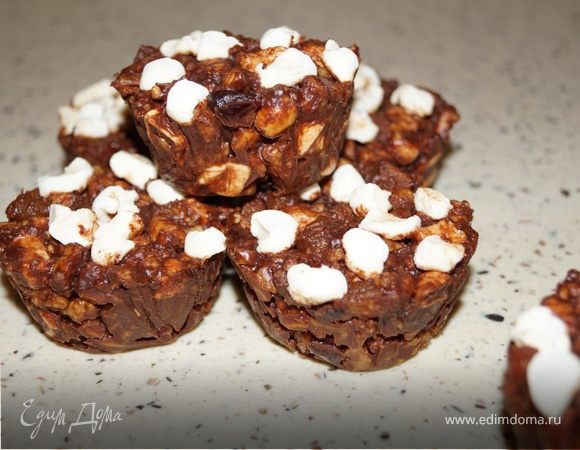 Пирожные "Рокки Роуд" (Rocky Road Biscuits) Пирожные "Рокки Роуд" (Rocky Road Biscuits)