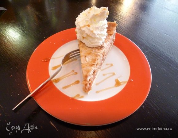 Весенний торт с ревенем Весенний торт с ревенем