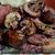Стейк с грибами и красным винным соусом