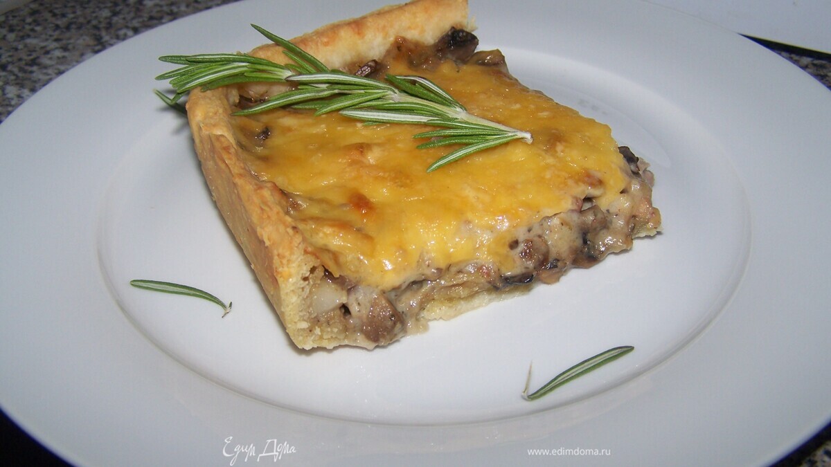 Закусочный пирог-вариация на тему "Жюльен"