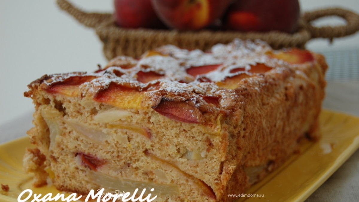 Персиковый кекс с амаретти из Ломбардии