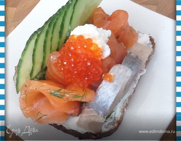 Смерребред (Smørrebrød) «Капитан» с семгой