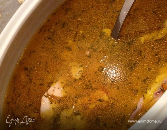 Суп с куриной грудкой и беконом