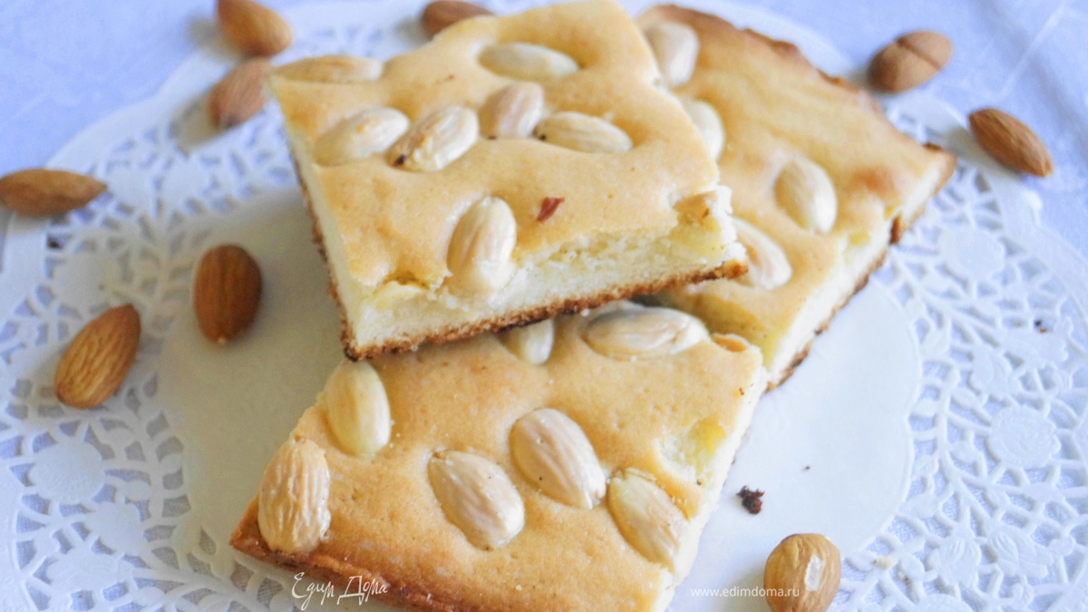 Бретонский пирог с миндалем