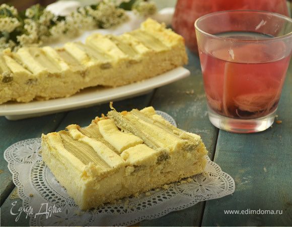 Творожный пирог с ревенем