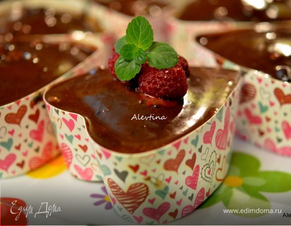 Шоколадный кекс в сердечках