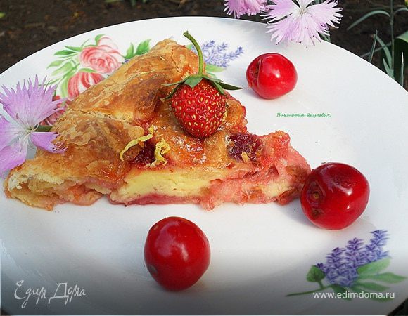 Ягодный пирог с лимонной карамелью Ягодный пирог с лимонной карамелью