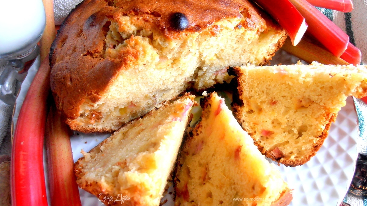 Солнечный кекс с ревенем и имбирем для Ксении