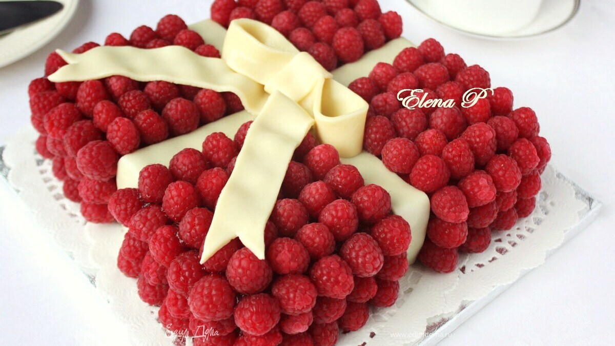 Пирог "Подарок лета" (для всех вас, едимдомовцы!)