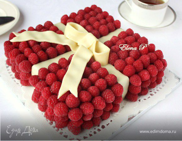 Пирог "Подарок лета" (для всех вас, едимдомовцы!) Пирог "Подарок лета" (для всех вас, едимдомовцы!)