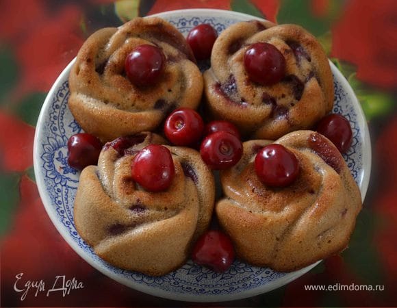 Кексы с черешней Кексы с черешней