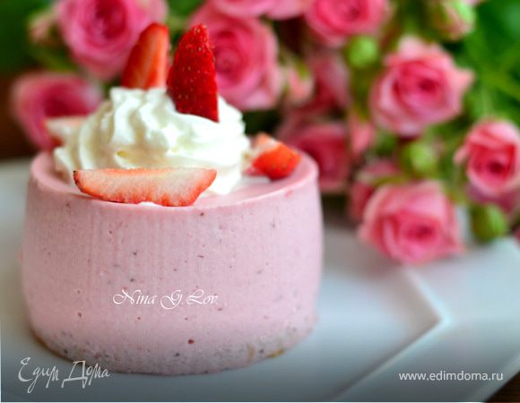 Пирожное-мусс "Клубничное" Пирожное-мусс "Клубничное"