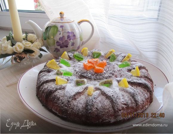 Пирог мускатно-лимонный с финиками на сыворотке