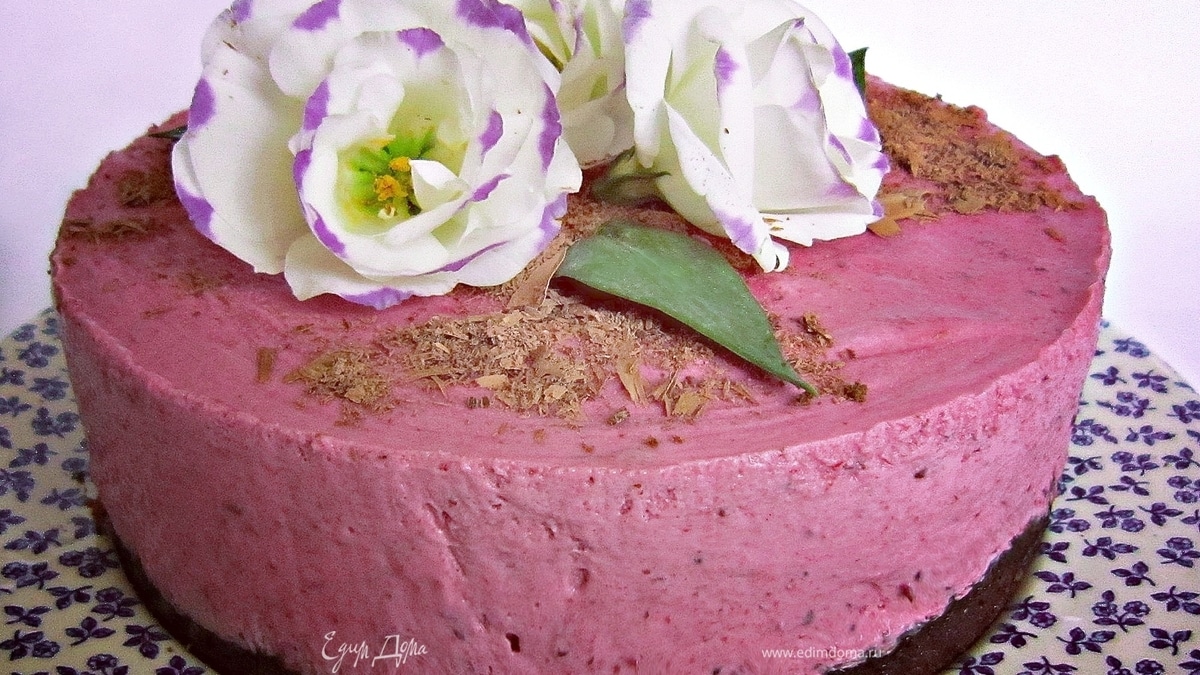 Торт-мороженое "Ягодно-ореховый дуэт"