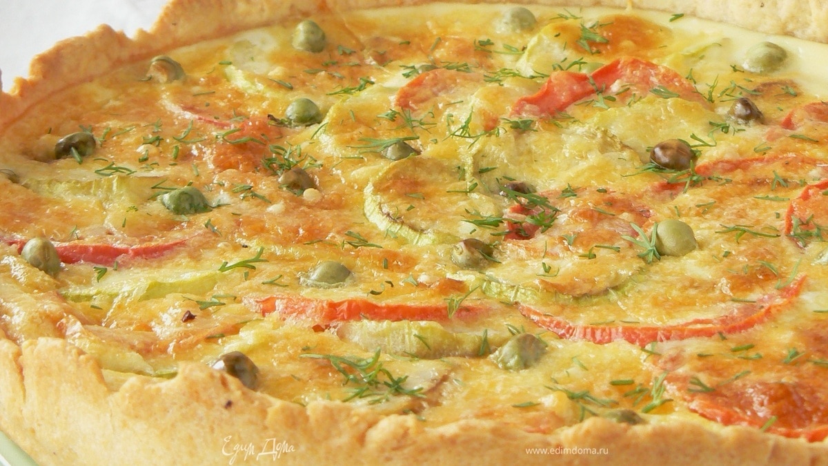 Киш с кабачками и сыром